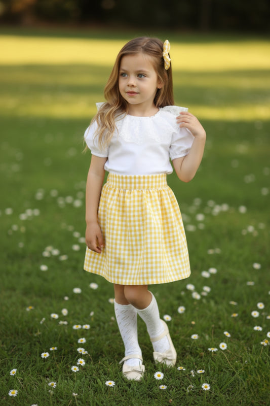 Set Daisy - Bestehend aus Rock, kurzarm Bluse mit Spitze und Haarspange
