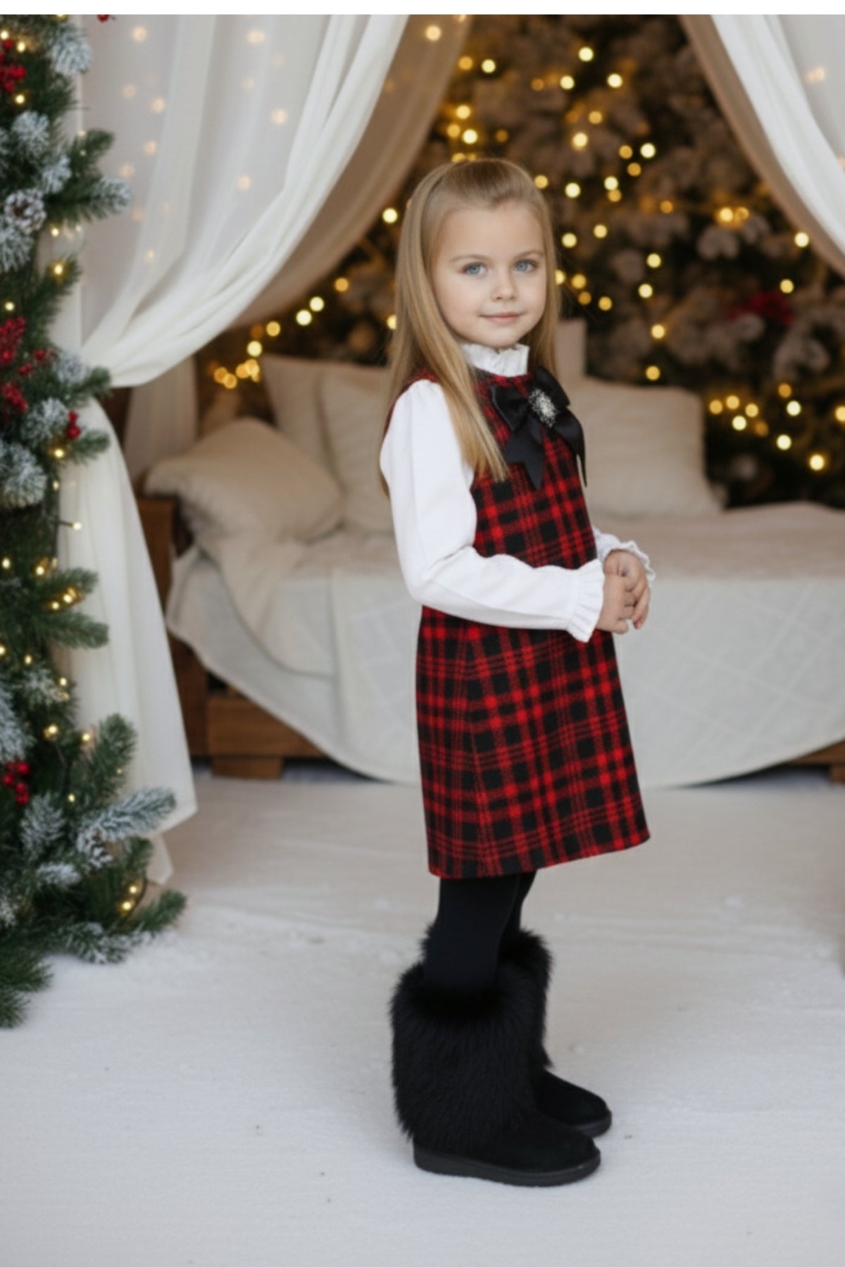 Kleid Vanessa - Kleid mit Tweed in schwarz und rot  abnehmbare Brosche mit Zirkoniastein