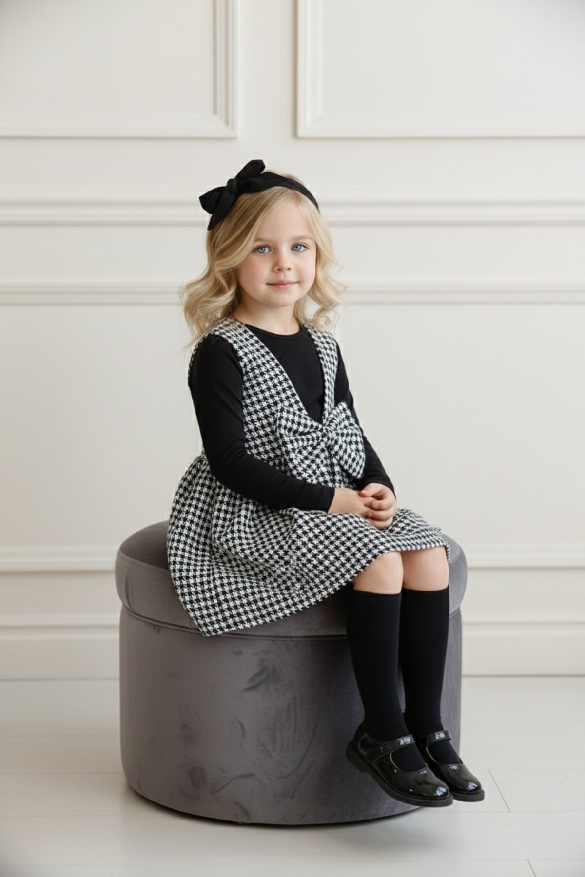 Schwarzes Giletkleid Anna - Kleid mit Hahnentritt Muster und Schleife dazu passendes Haarband