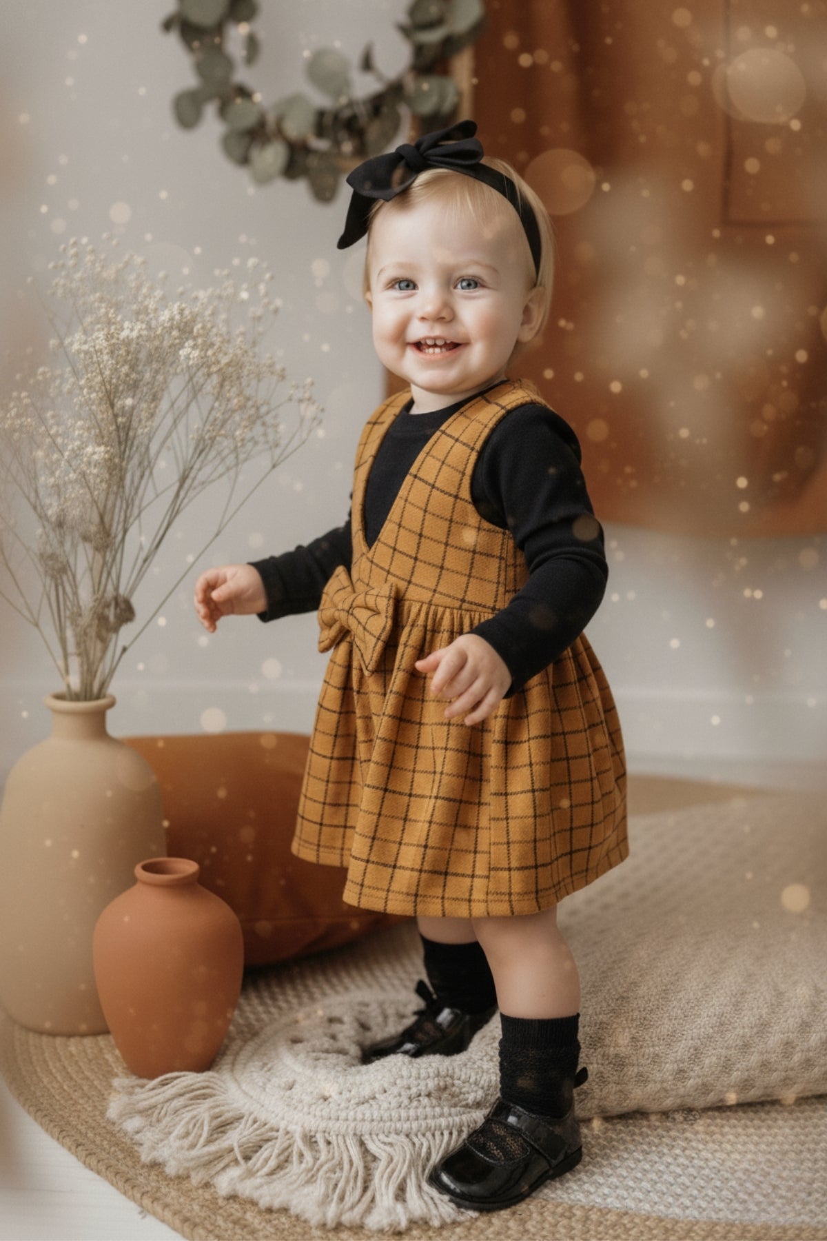 Giletkleid Anna mit Karomuster - senfgelbes Kleid im Karomuster und Schleife mit passendem Haarband