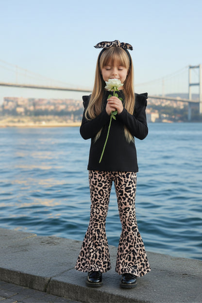 Dreiteiliges Set Leo - schwarzes langarm Oberteil, Schlaghose und Haarband mit Leopardenmuster